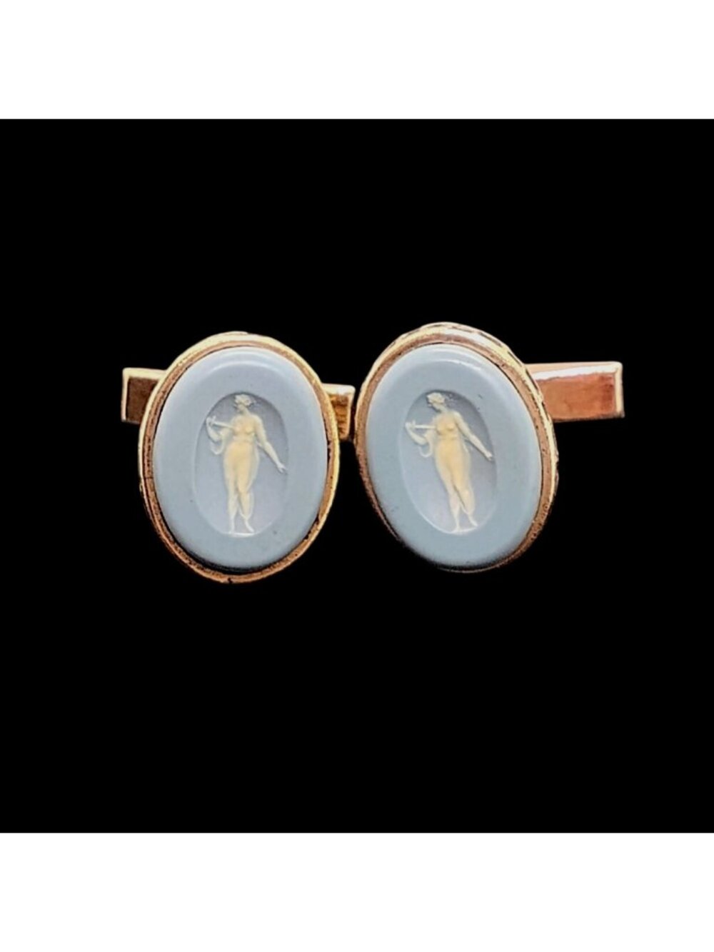 Vtg Wedgwood Blue Jasperware Cufflinks Gold Tone Neoclassical Female Figure